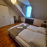 Buekfuerdo Zrinyi 9 Apartmanhaz, Buekfalva Διαμέρισμα Bük