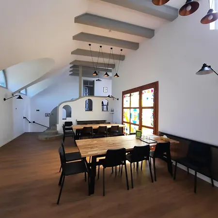Buekfuerdo Zrinyi 9 Apartmanhaz, Buekfalva * Bük