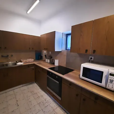 Buekfalva Z9 Apartment *