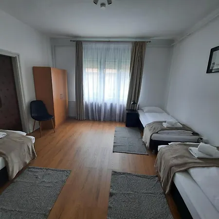 Apartament Buekfuerdo Zrinyi 9 Apartmanhaz, Buekfalva Bük
