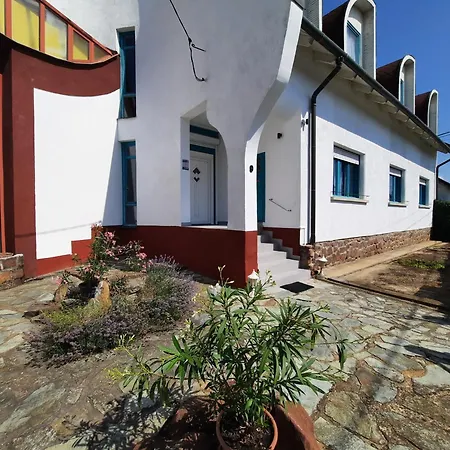 Buekfuerdo Zrinyi 9 Apartmanhaz, Buekfalva Lejlighed *