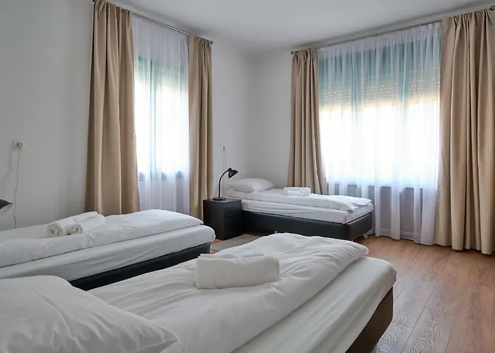 Buekfuerdo Zrinyi 9 Apartmanhaz, Buekfalva * Bük