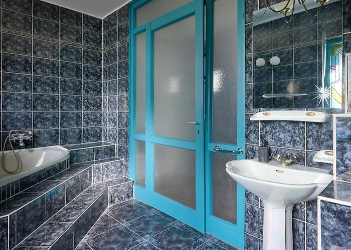 Buekfuerdo Zrinyi 9 Apartmanhaz, Buekfalva Bük