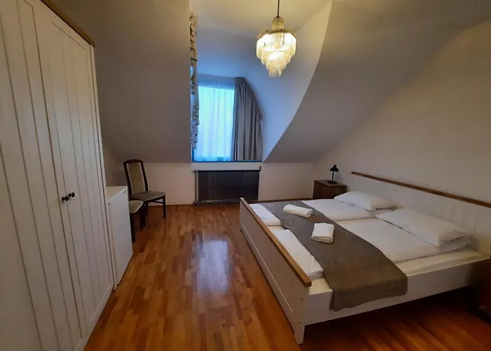 Buekfuerdo Zrinyi 9 Apartmanhaz, Buekfalva